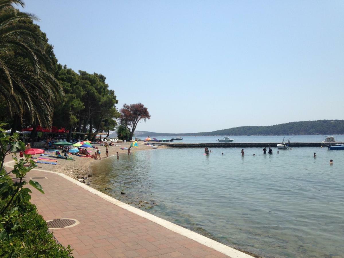 Apartman Balen J. Banjol Esterno foto